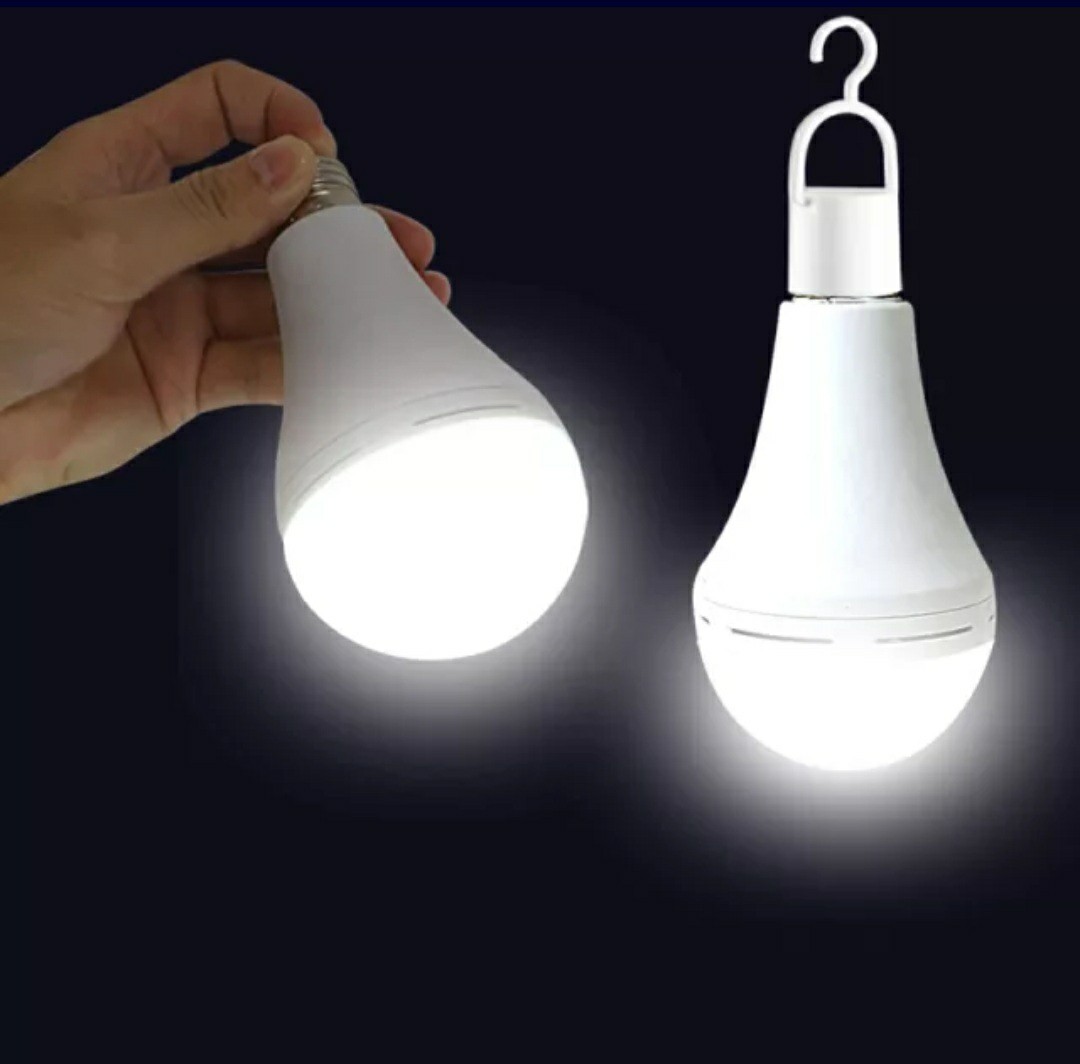 rechargeable light bulbs, loadshedding, load, shedding, eskom, LED, white light, energy saver,hook, screw in,